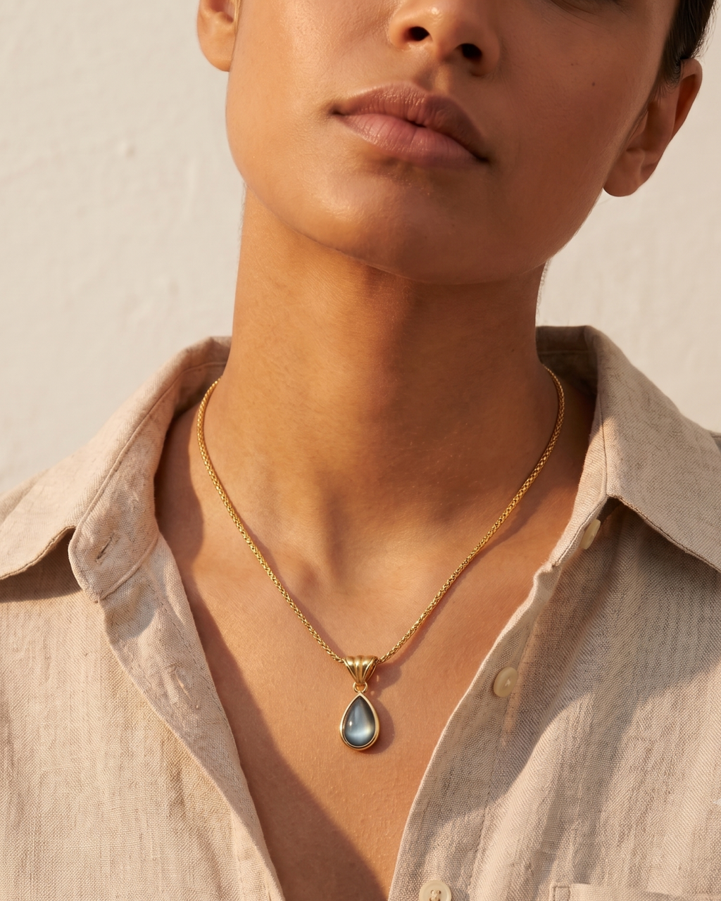 Peak necklace