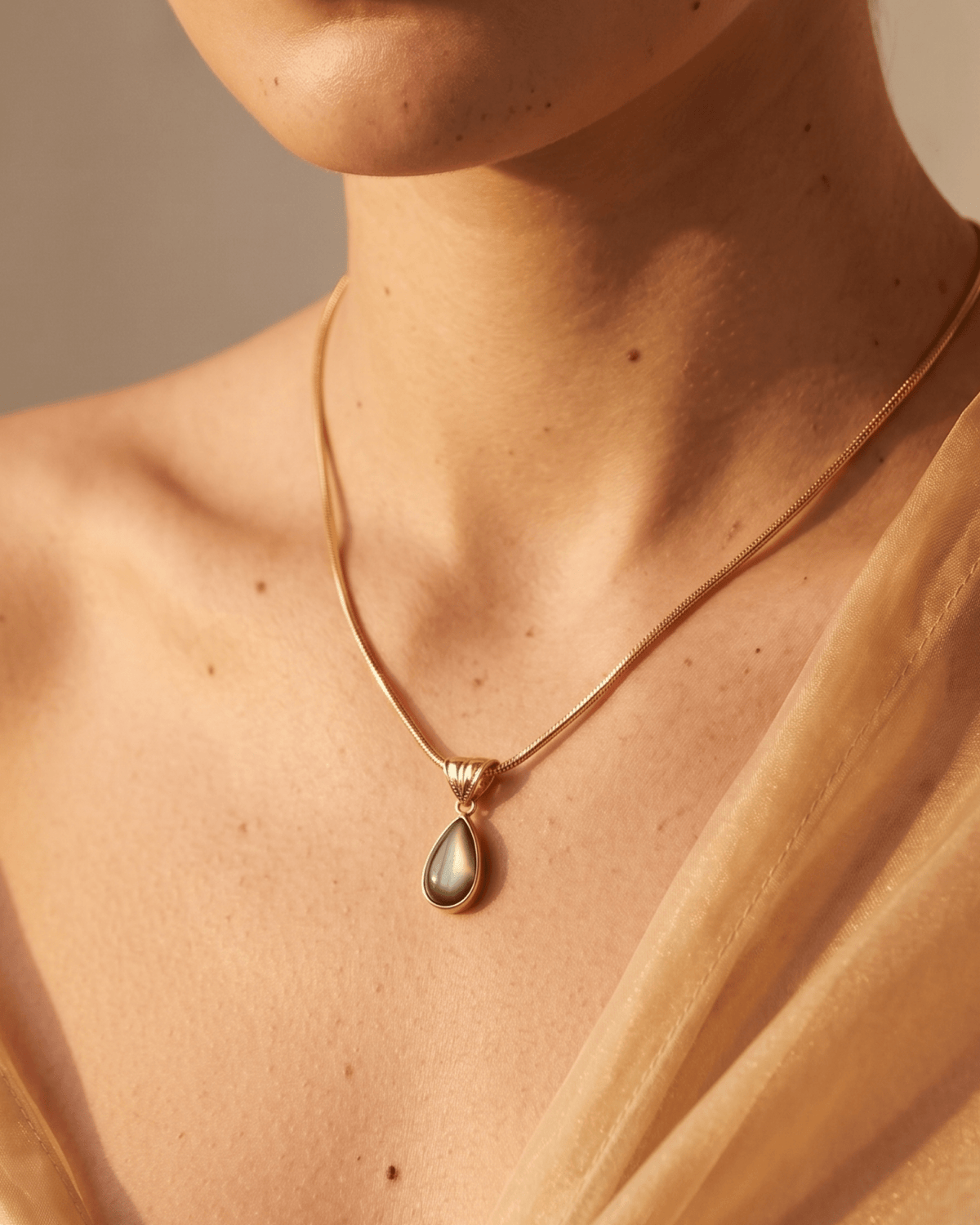 Peak necklace - SUNO